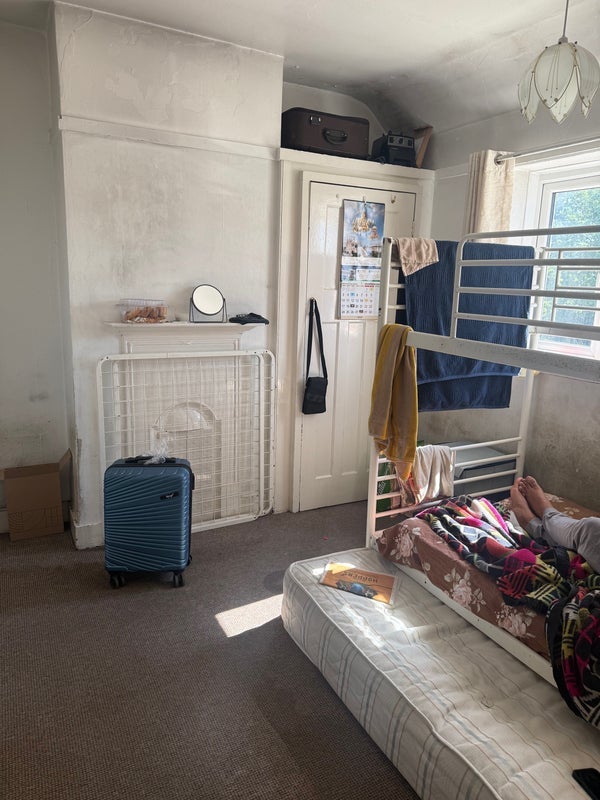 Room Victoria Avenue in Greater London