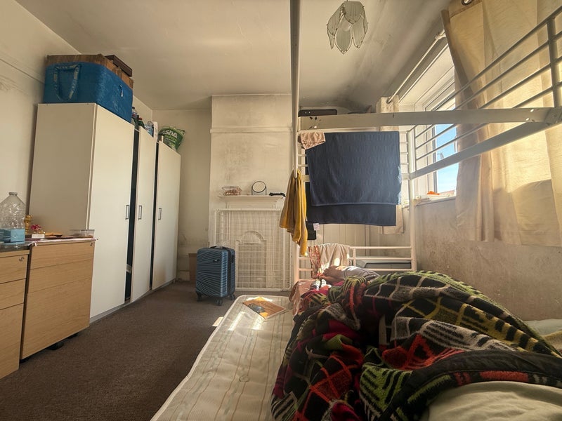 Room Victoria Avenue in Greater London