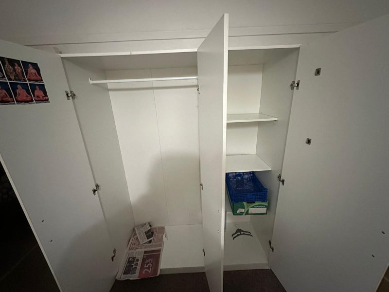Room Victoria Avenue in Greater London