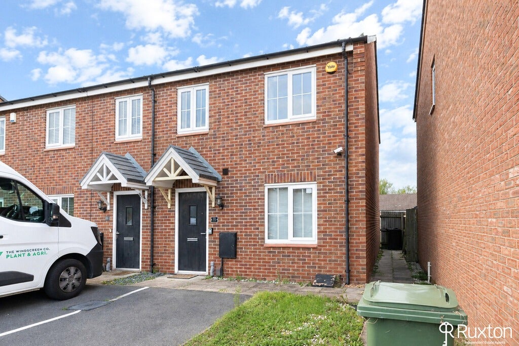 House Pike Drive in Chelmsley Wood
