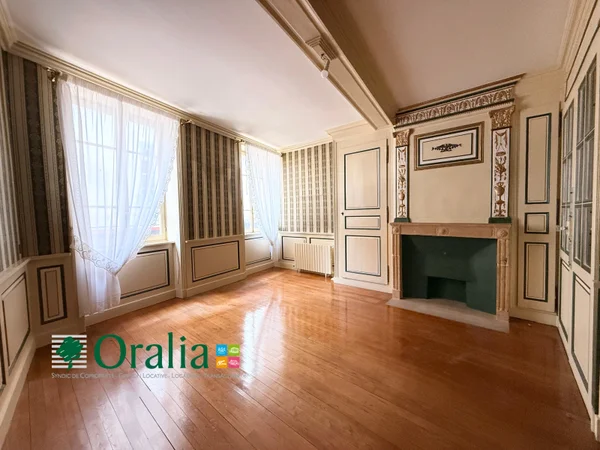 Flat Rue Anna Bibert in Tarare