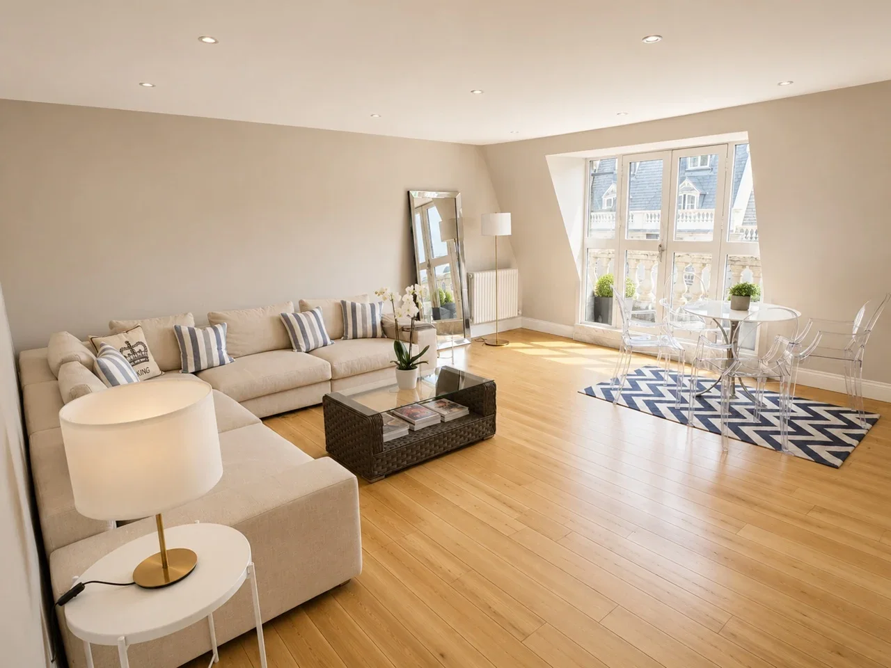 Flat Prince of Wales Terrace in Greater London