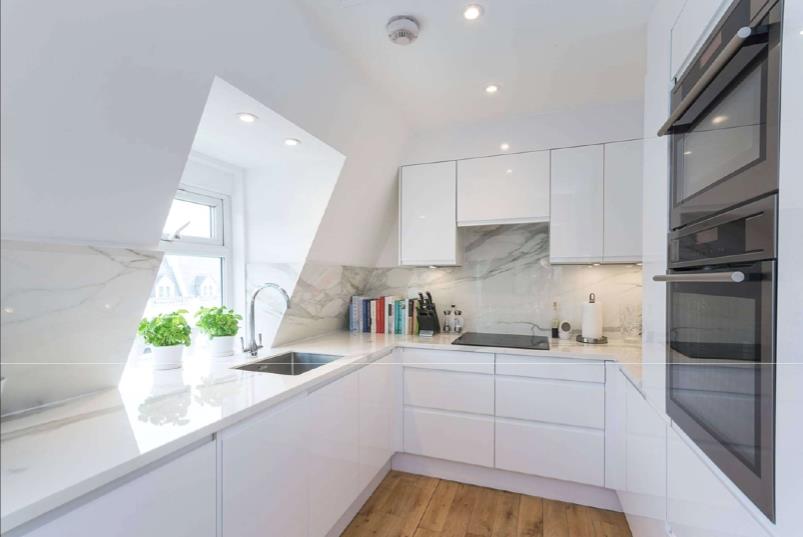 Flat Prince of Wales Terrace in Greater London