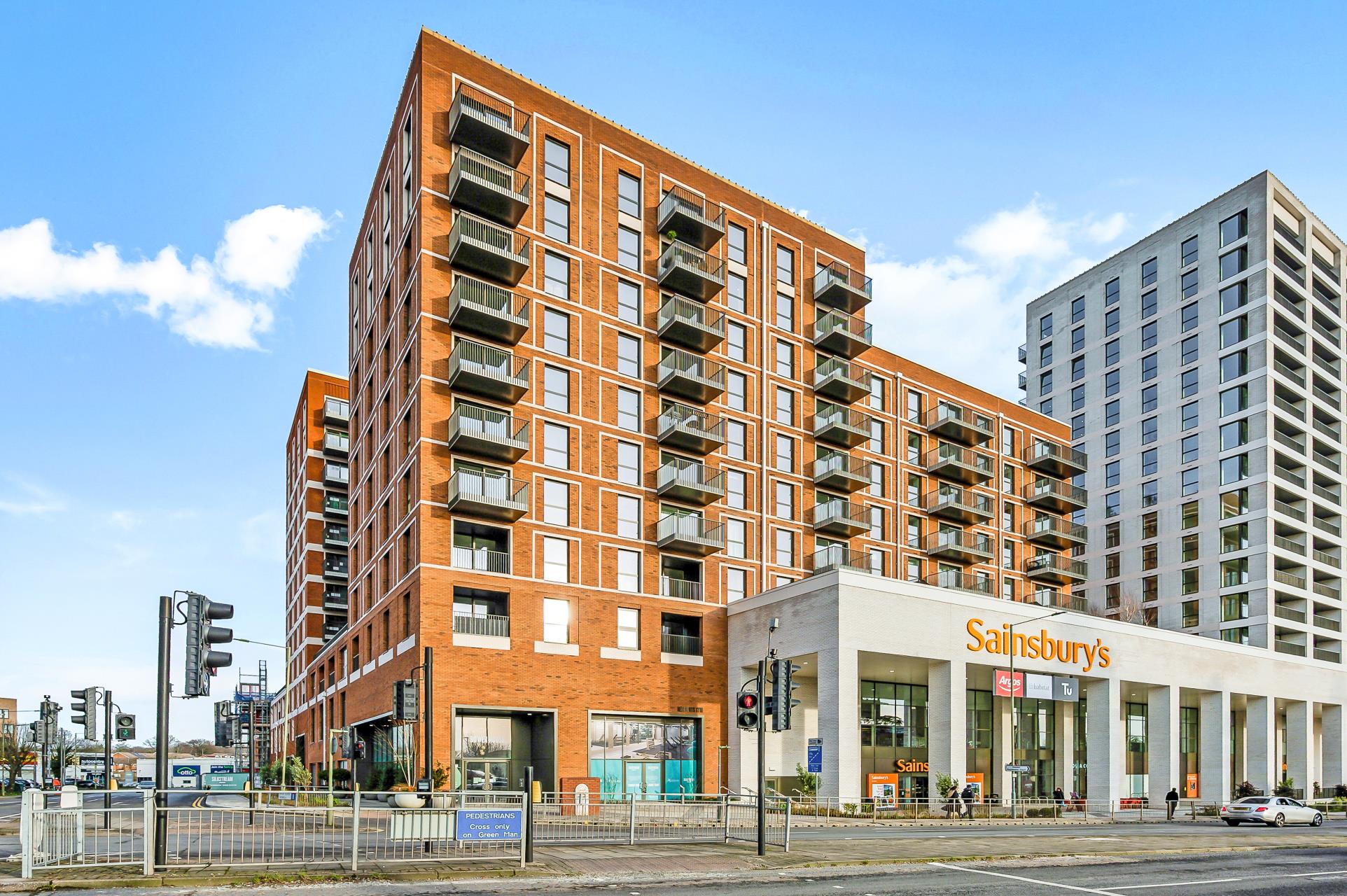 Flat The Hyde in Greater London