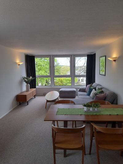 Room Bellshaugh Lane in Glasgow