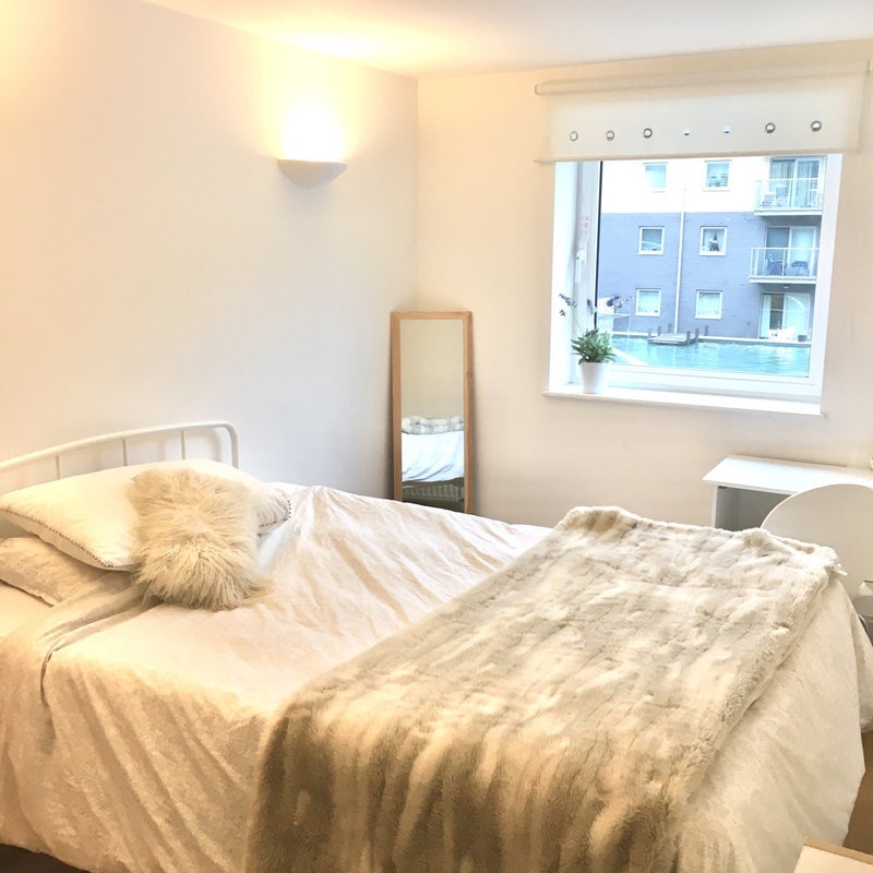 Room Argyll Road in Greater London