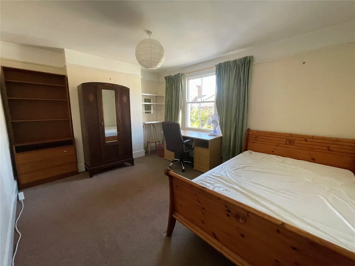 Room Alexandra Road in Oxford