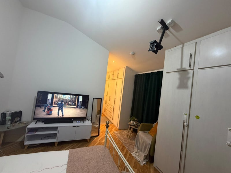 Room Whitehall Road in Halesowen