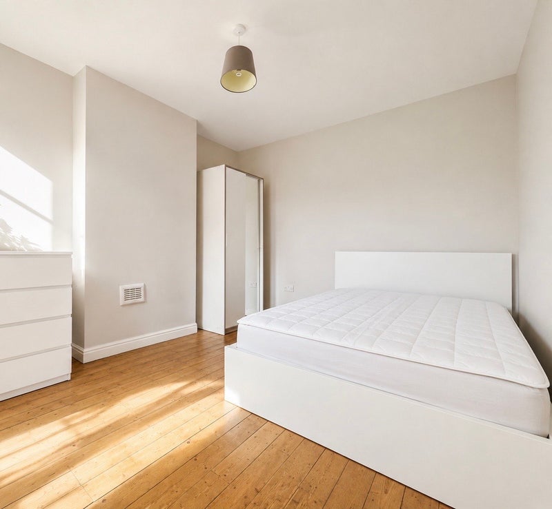 Room Colwick Road in Nottingham