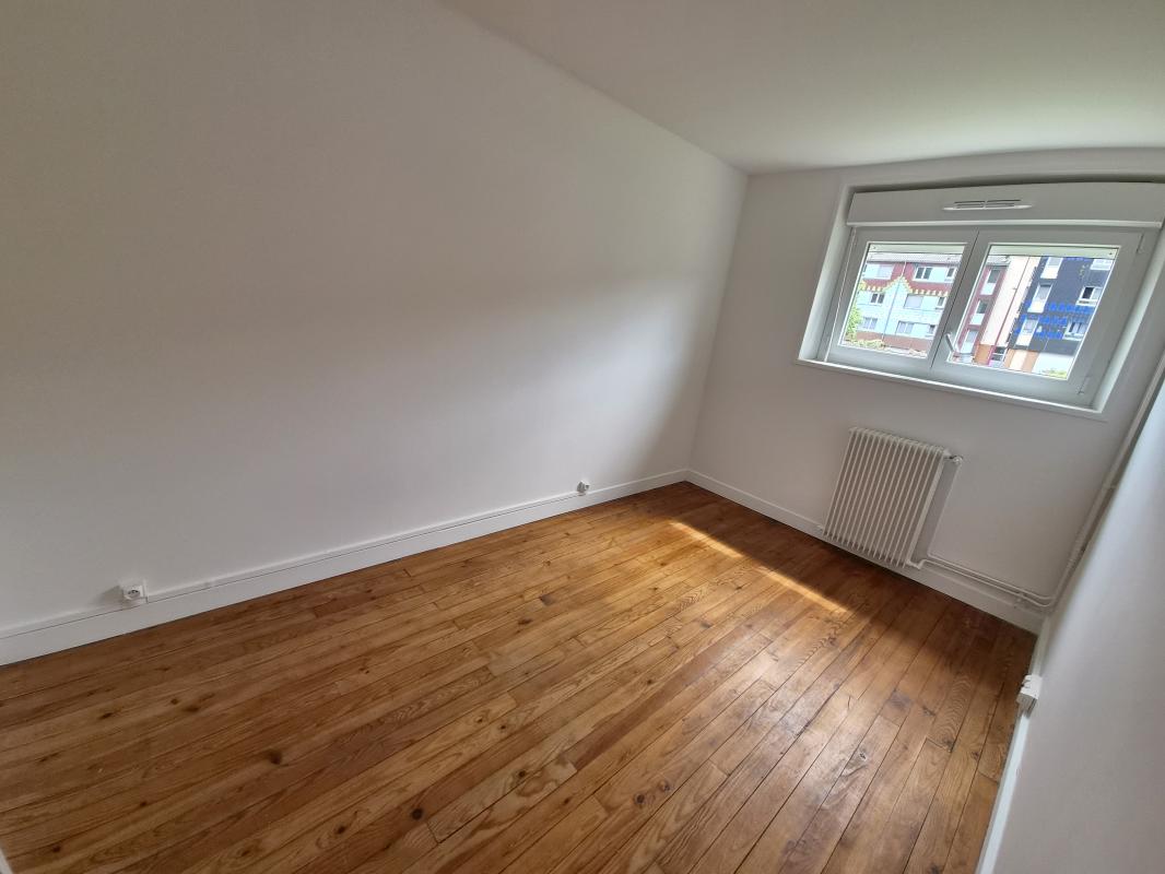 Flat Place Victor Hugo in Bogny-sur-Meuse
