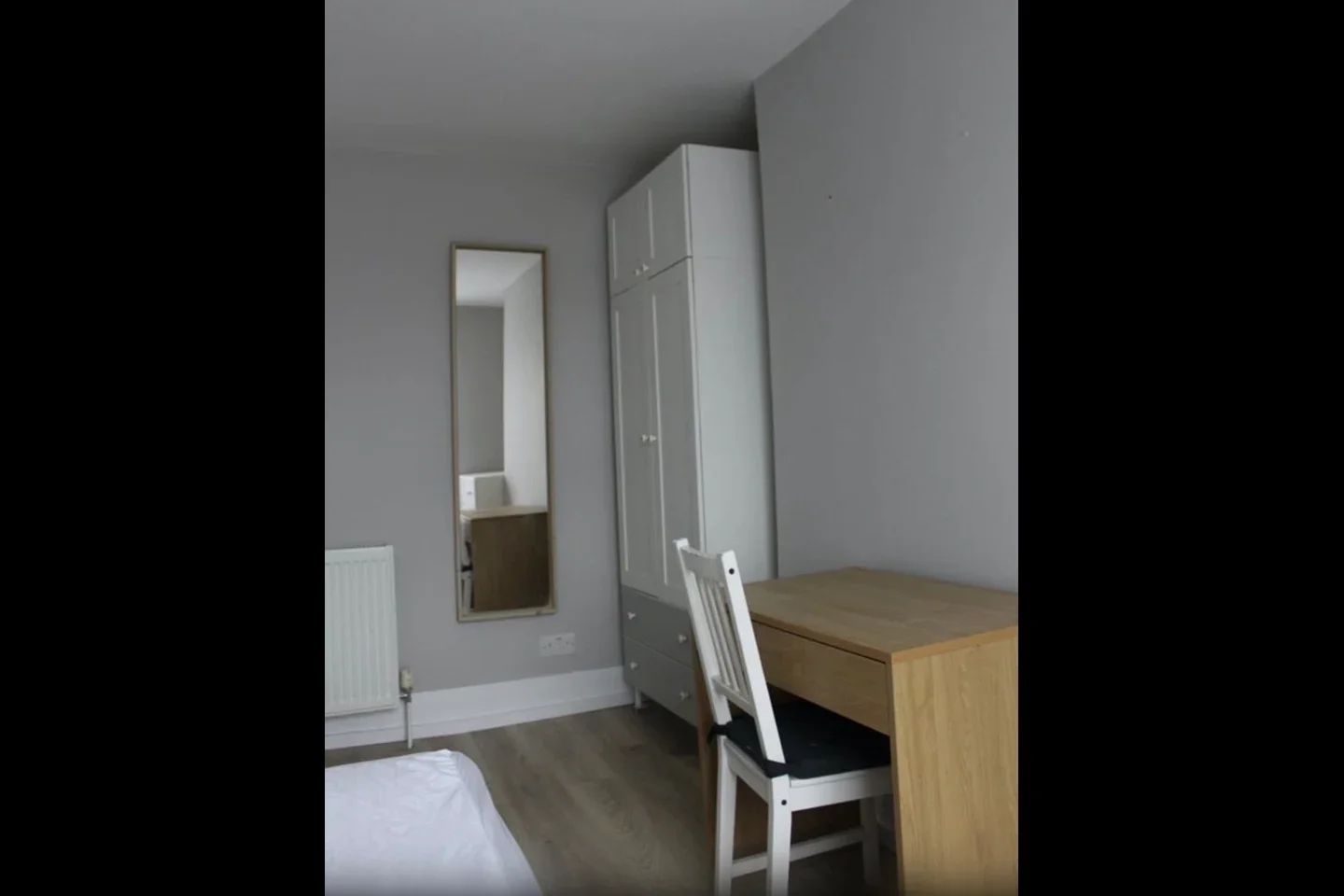 Room New Cross Road in Greater London