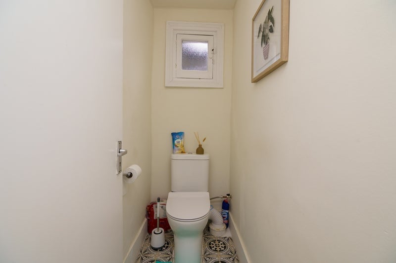 Room West End Lane in Greater London