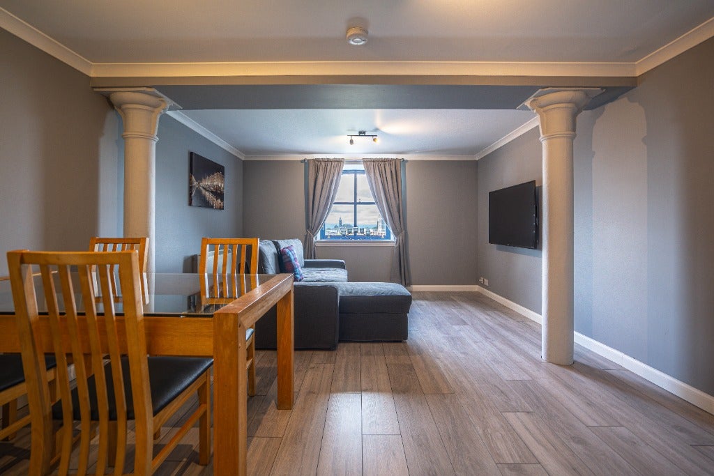 Flat Speirs Wharf in Glasgow