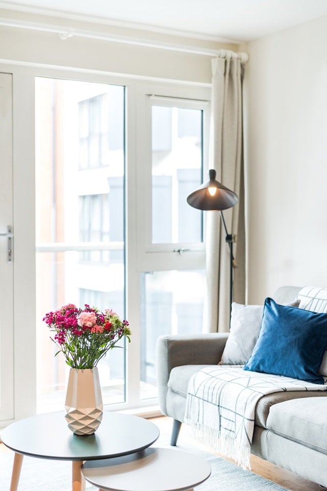 Flat Baltic Street West in Greater London