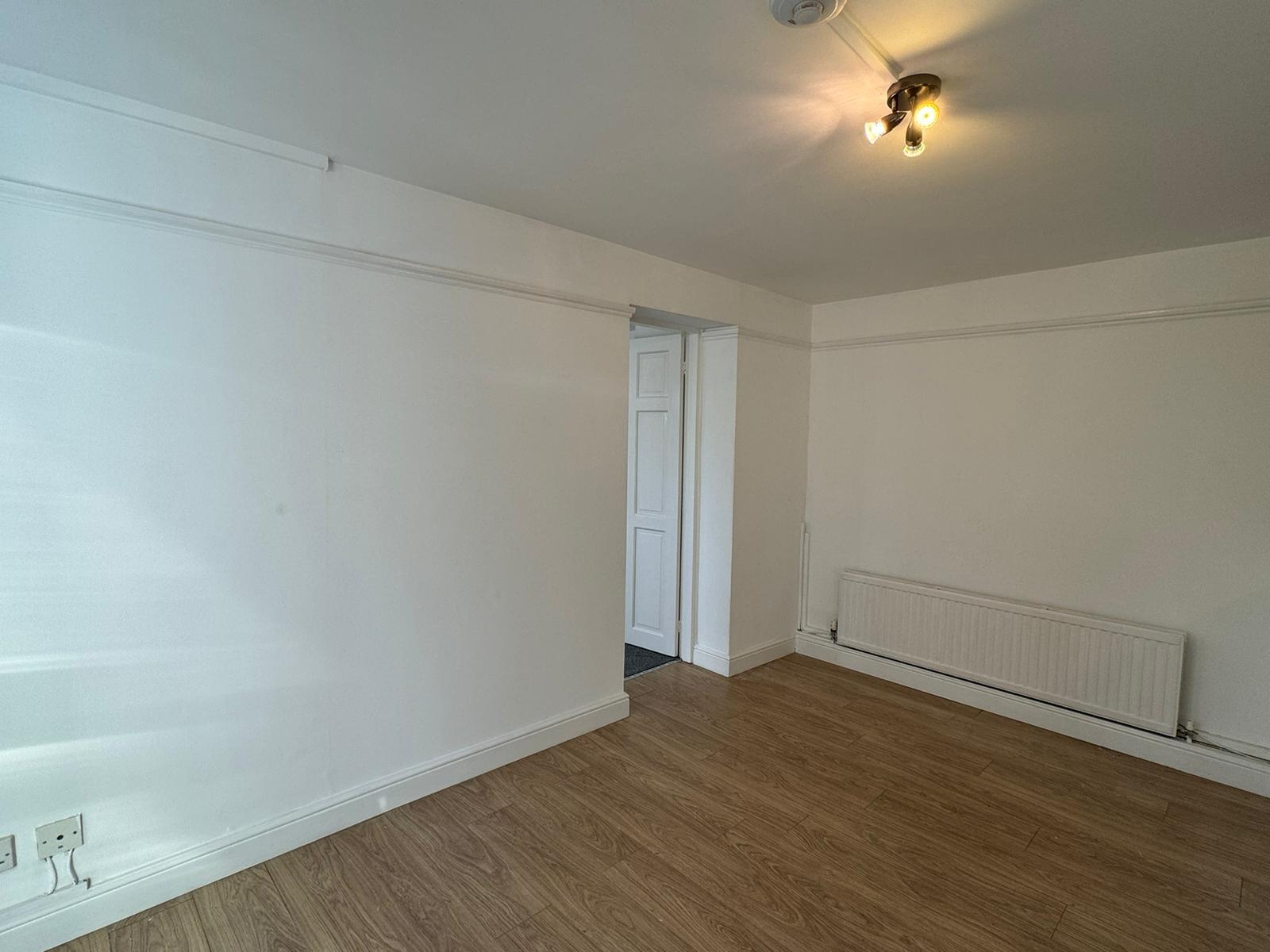 Flat Middle Warberry Road in Torquay