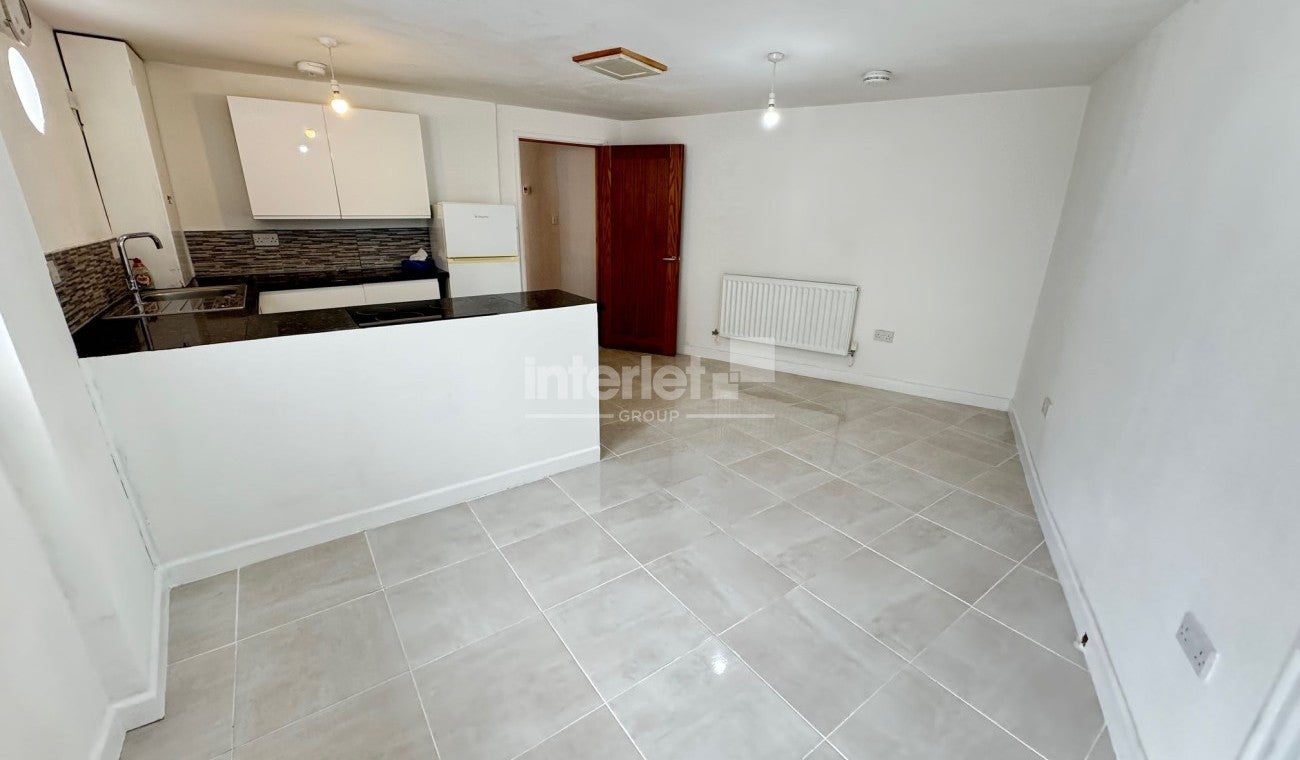 Flat Theodora Street in Cardiff