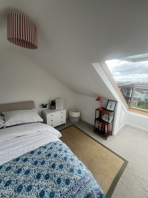 Room Ash Road in Bristol