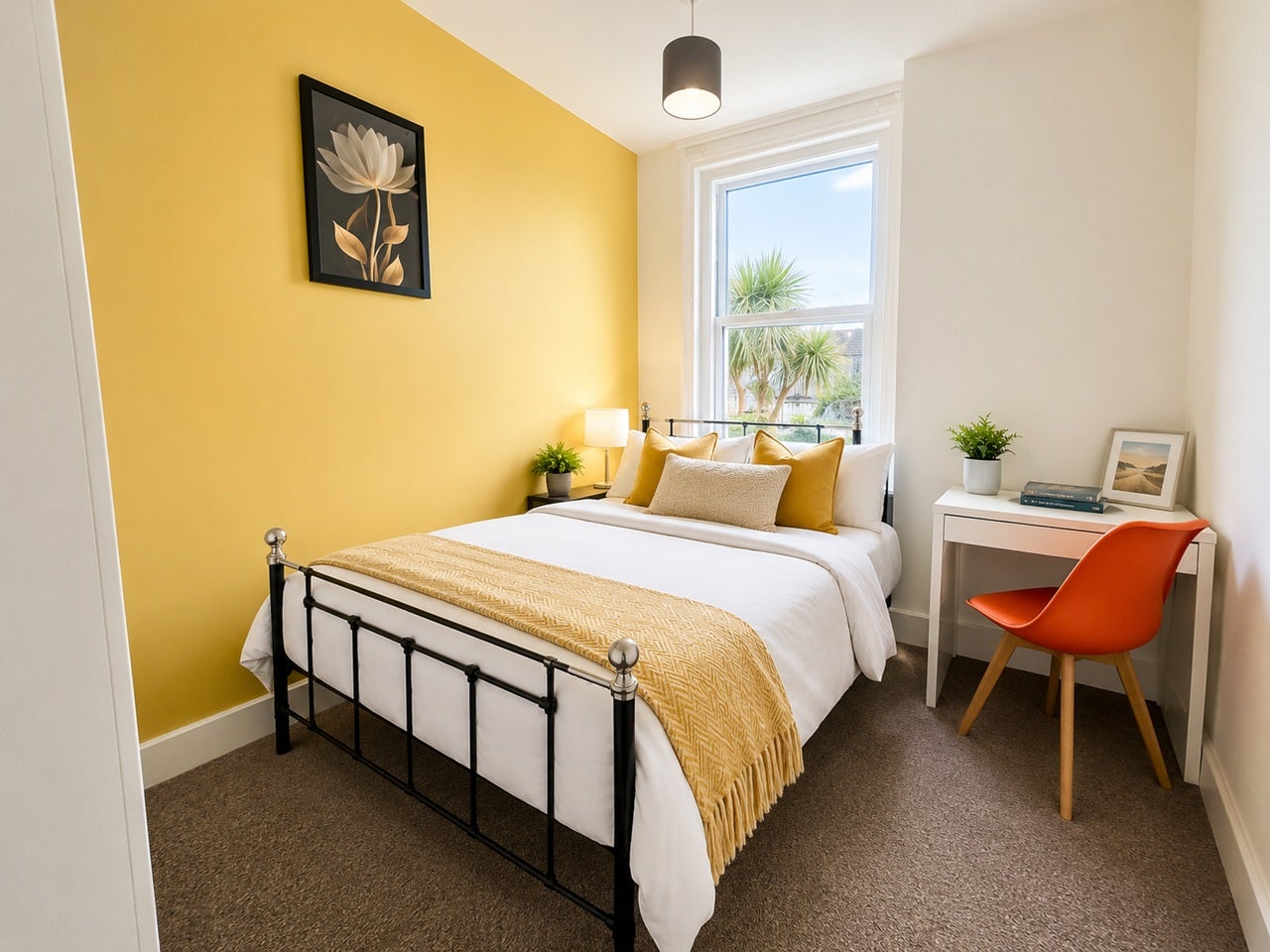 Room Wisborough Road in Portsmouth