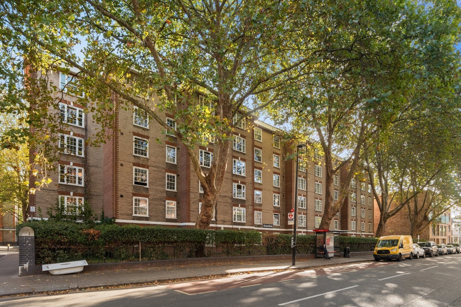 Flat Ferdinand Street in Greater London