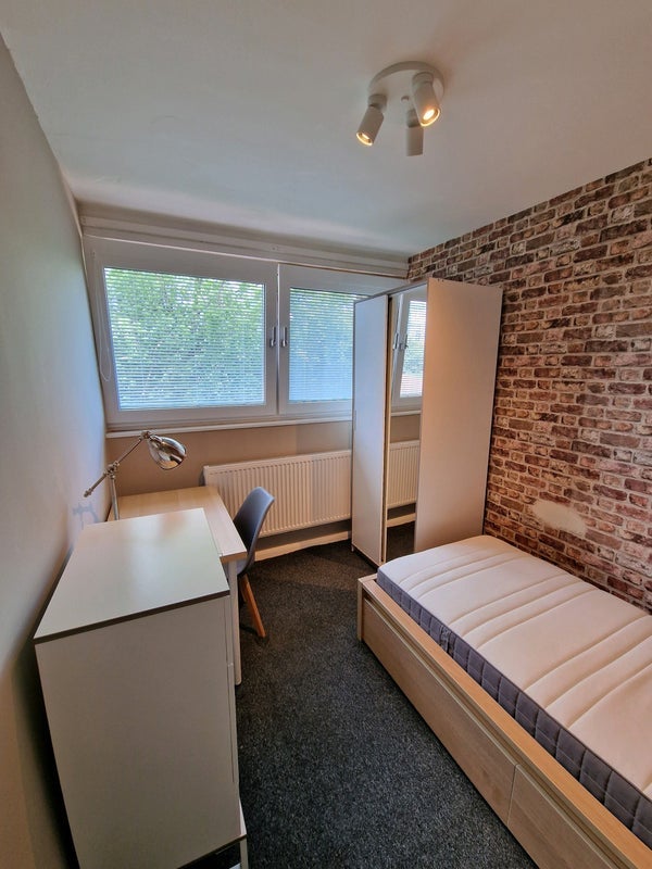 Room Abbey Lane in Greater London