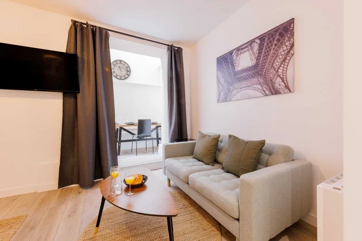 Appartement Rue Marguerite de Rochechouart à Paris