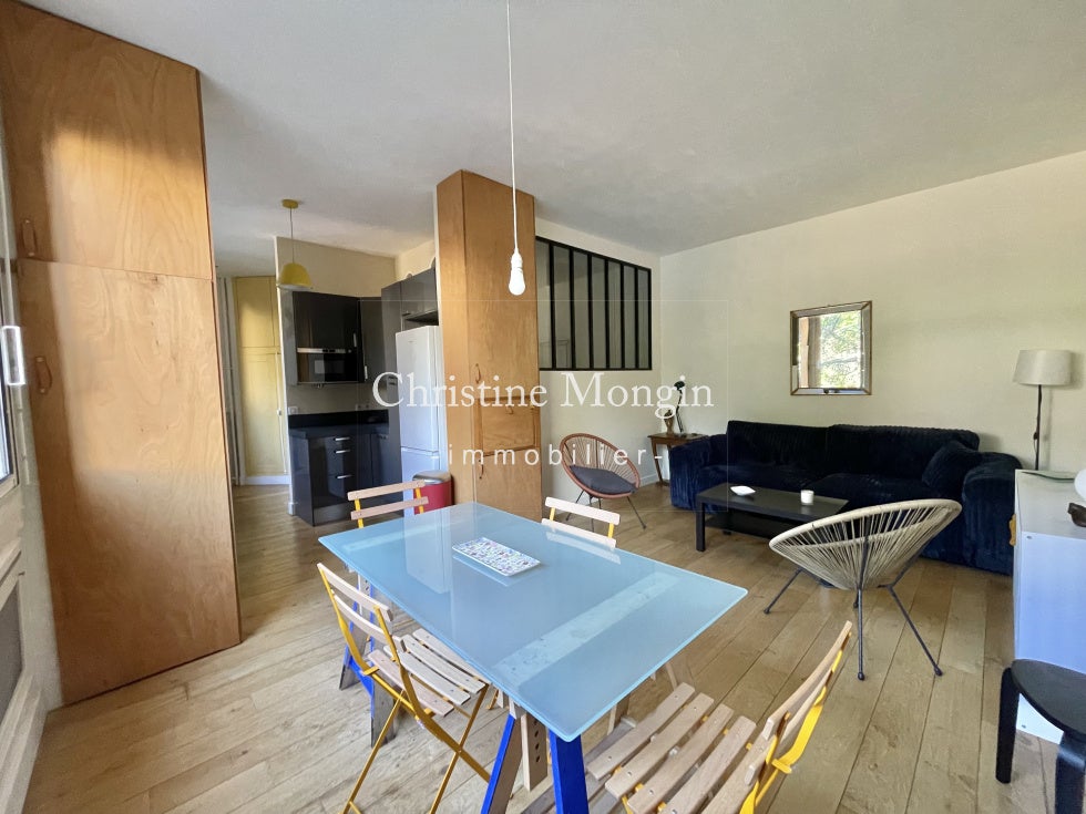 Appartement Boulevard de la Saussaye à Neuilly-sur-Seine