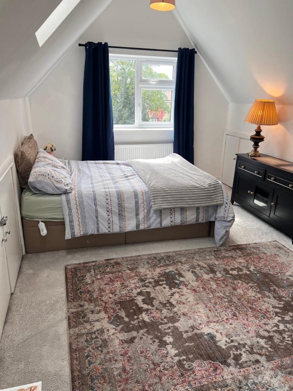 Room Northenden Road in Trafford