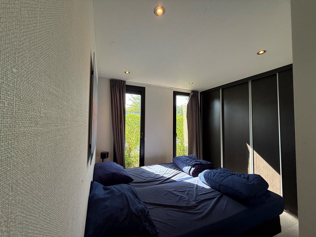 Vrijstaande woning te koop: Zuiderweg 2-302, Halfweg