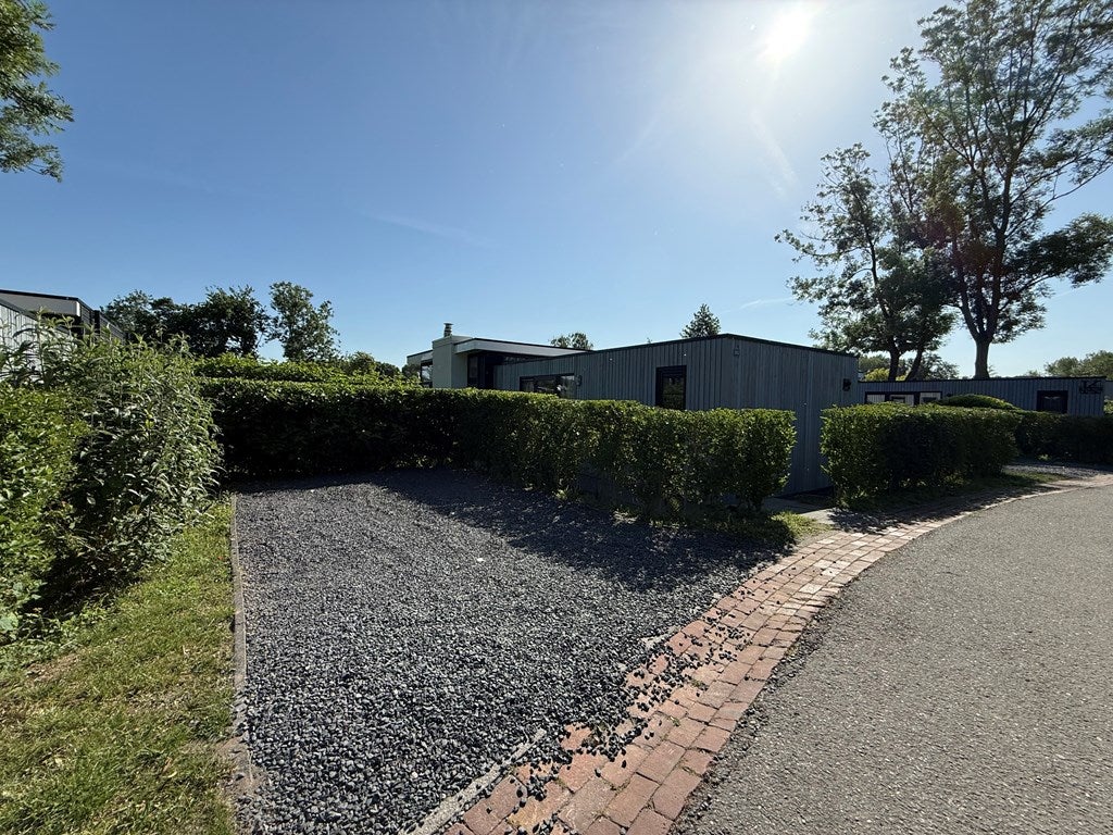 Vrijstaande woning te koop: Zuiderweg 2-302, Halfweg
