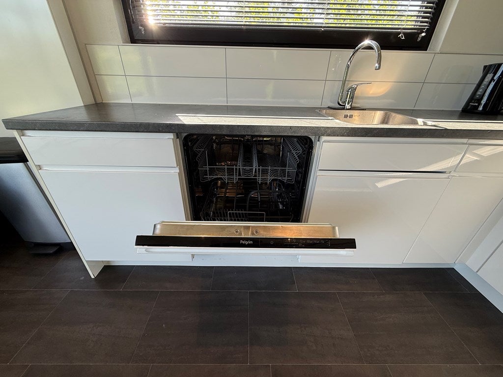 Vrijstaande woning te koop: Zuiderweg 2-302, Halfweg