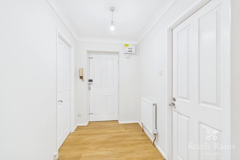 Flat Cedar Grove in Stockport