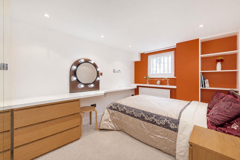 Flat Palgrave Gardens in City of Westminster