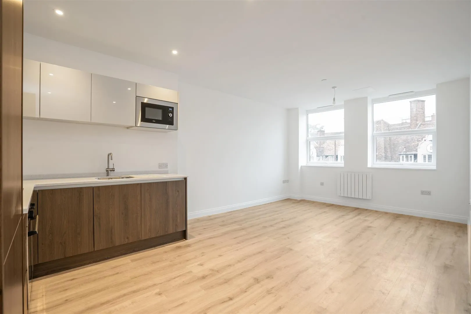 Flat Warwick Road in Metropolitan Borough of Solihull