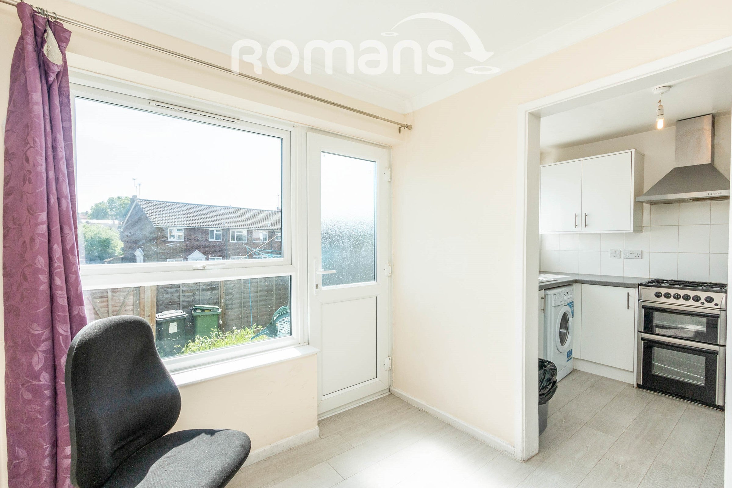 House Longcroft Close in Basingstoke and Deane