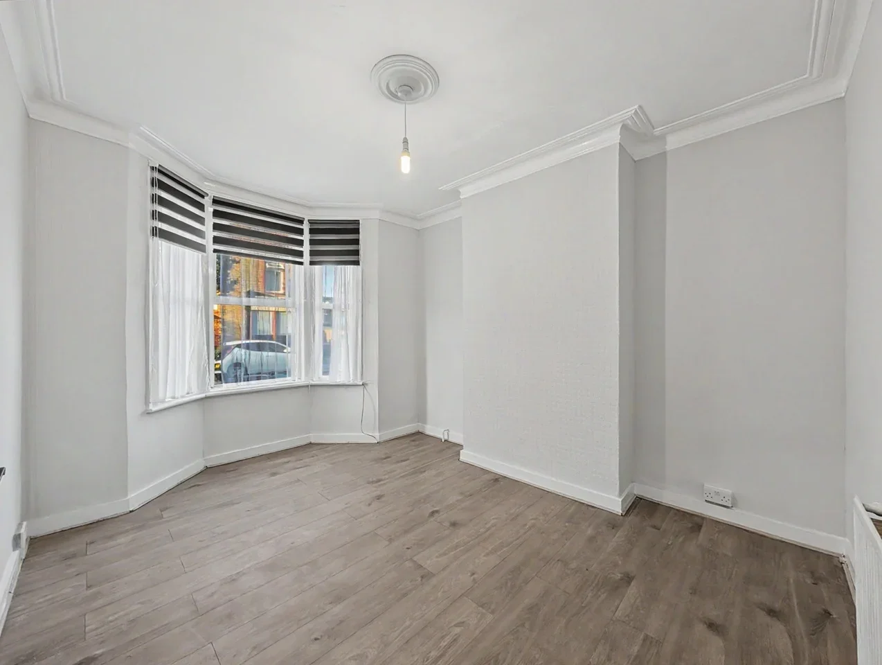House Manor Road in Greater London