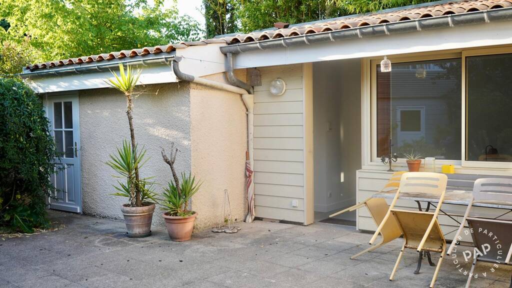 Flat Rue Pasteur in Talence