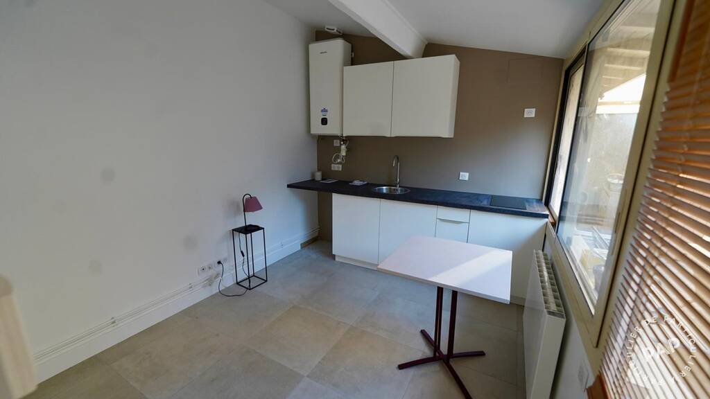 Flat Rue Pasteur in Talence