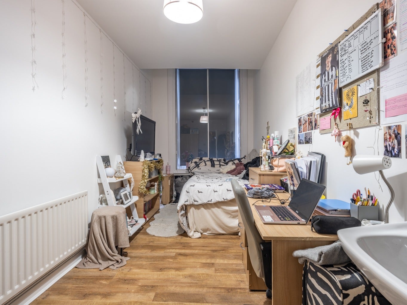 Room Clayton Street West in Newcastle upon Tyne