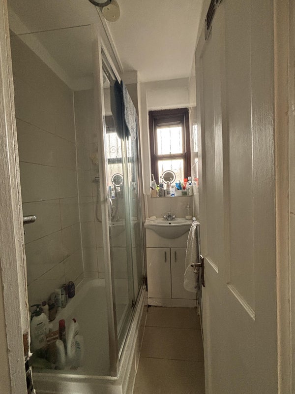 Room Bowling Green Street in Greater London