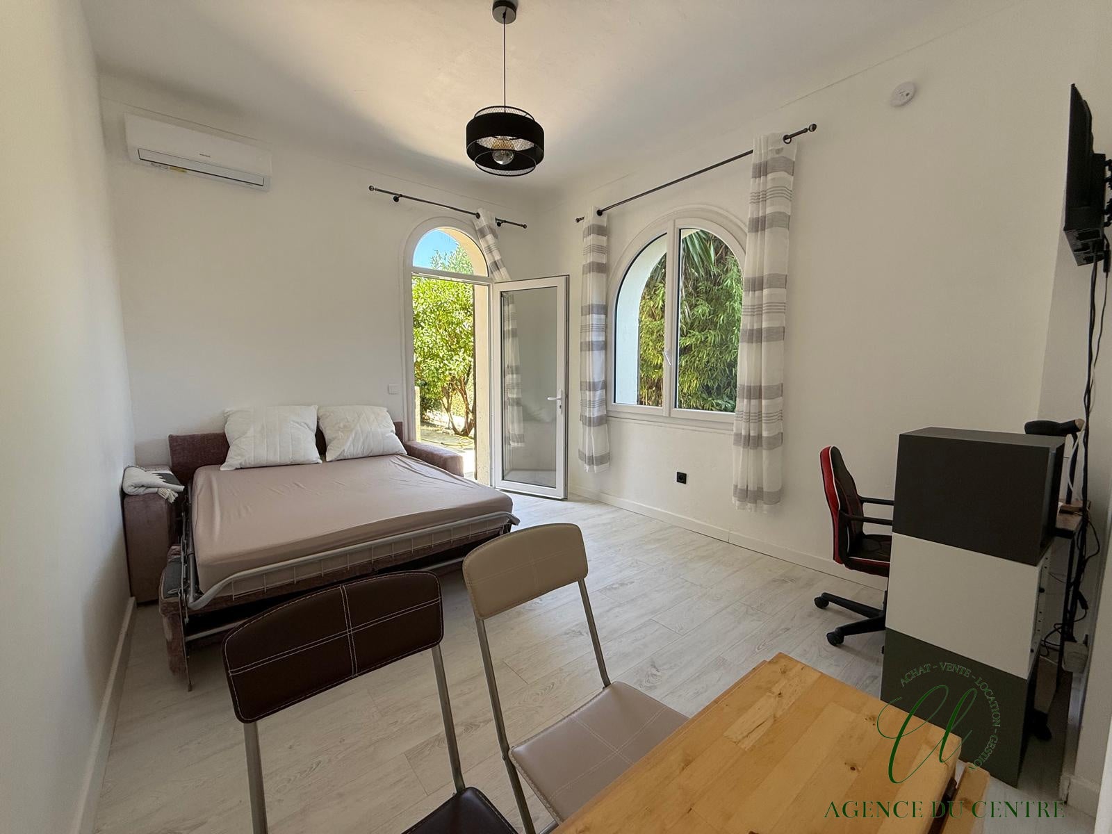 Flat Avenue de Fabron in Nice