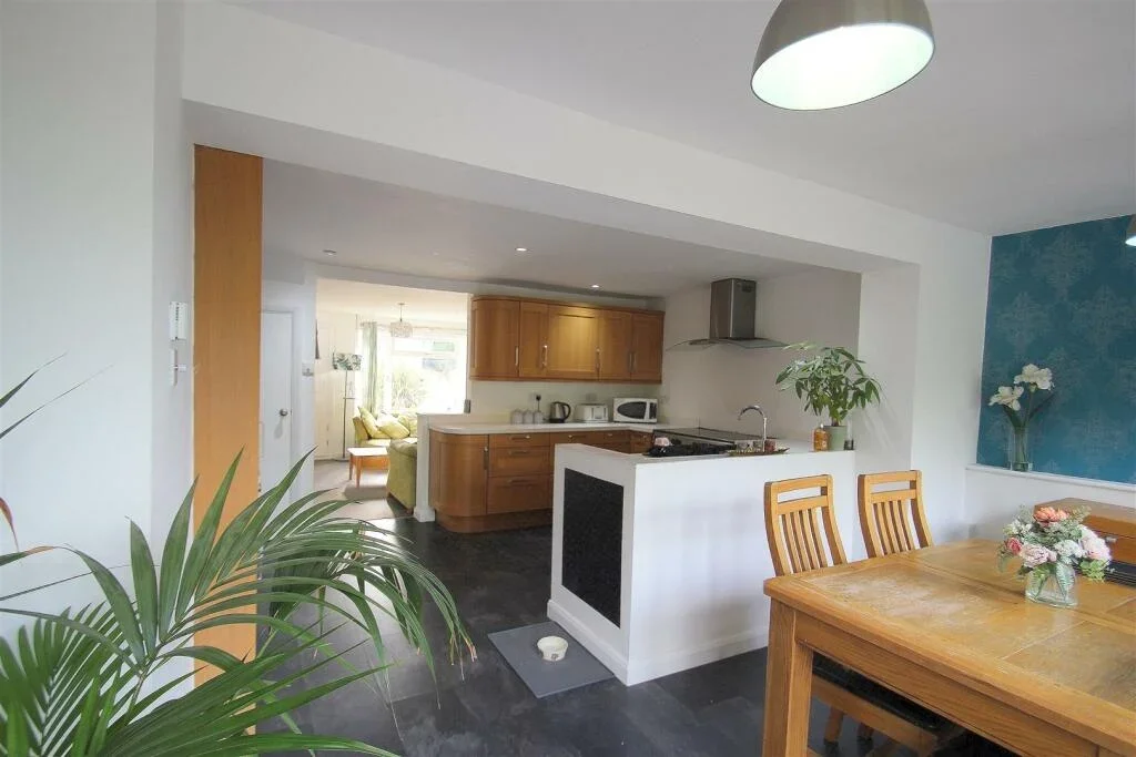 House Primrose Drive in Tonbridge and Malling