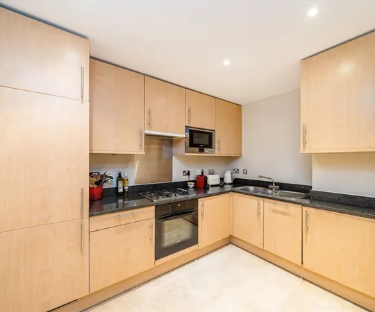 Flat Victoria Street in City of Westminster