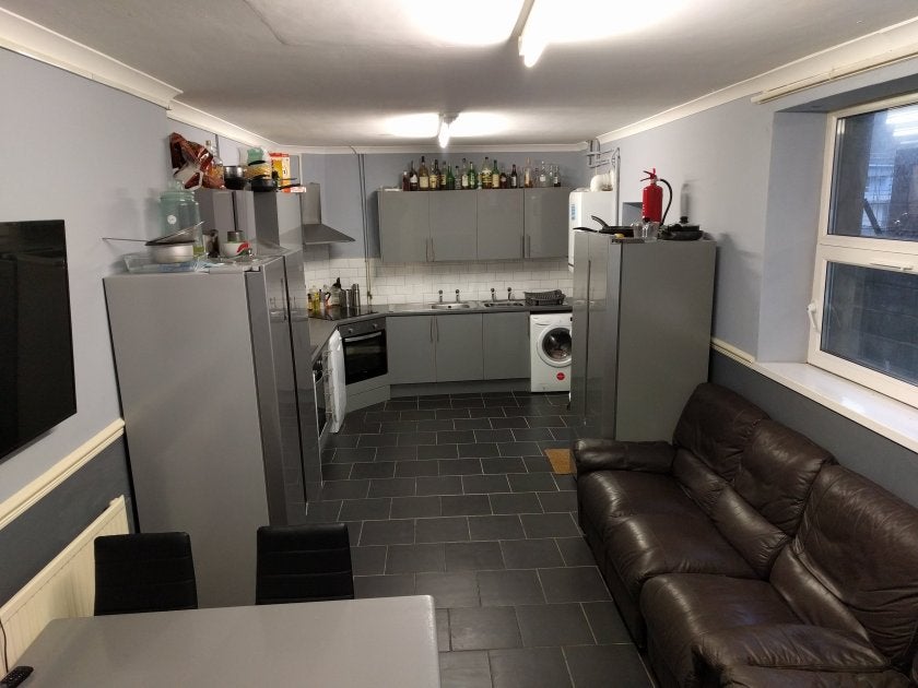 Flat Mansel Street in Swansea