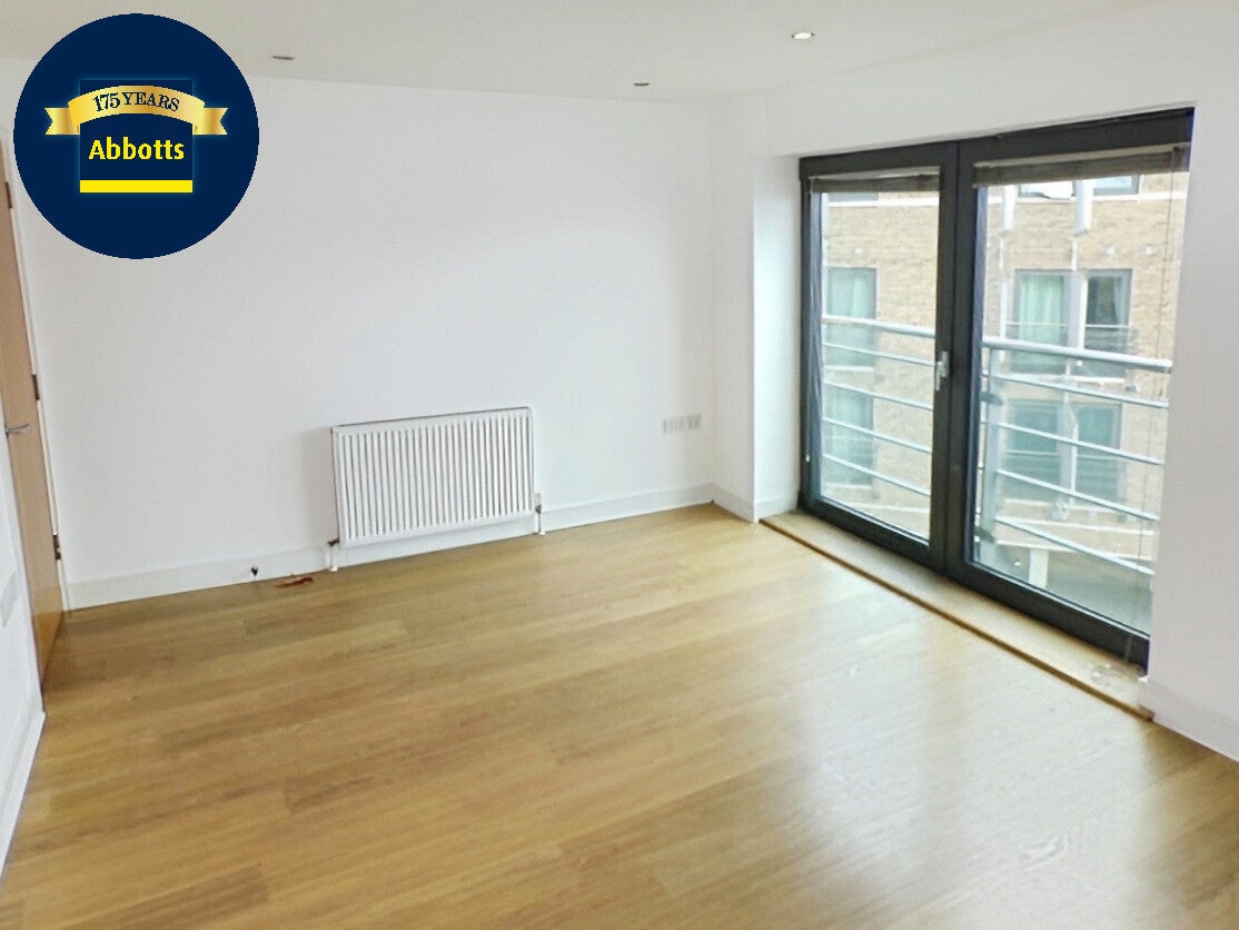 Flat Bond Street in Chelmsford