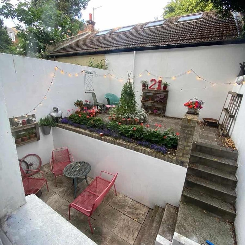 House Sidney Square in Greater London