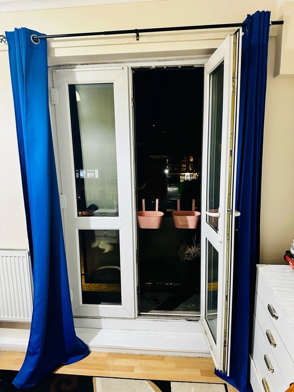 Room Whitton Walk in Greater London