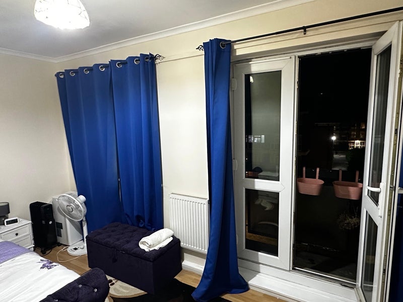 Room Whitton Walk in Greater London