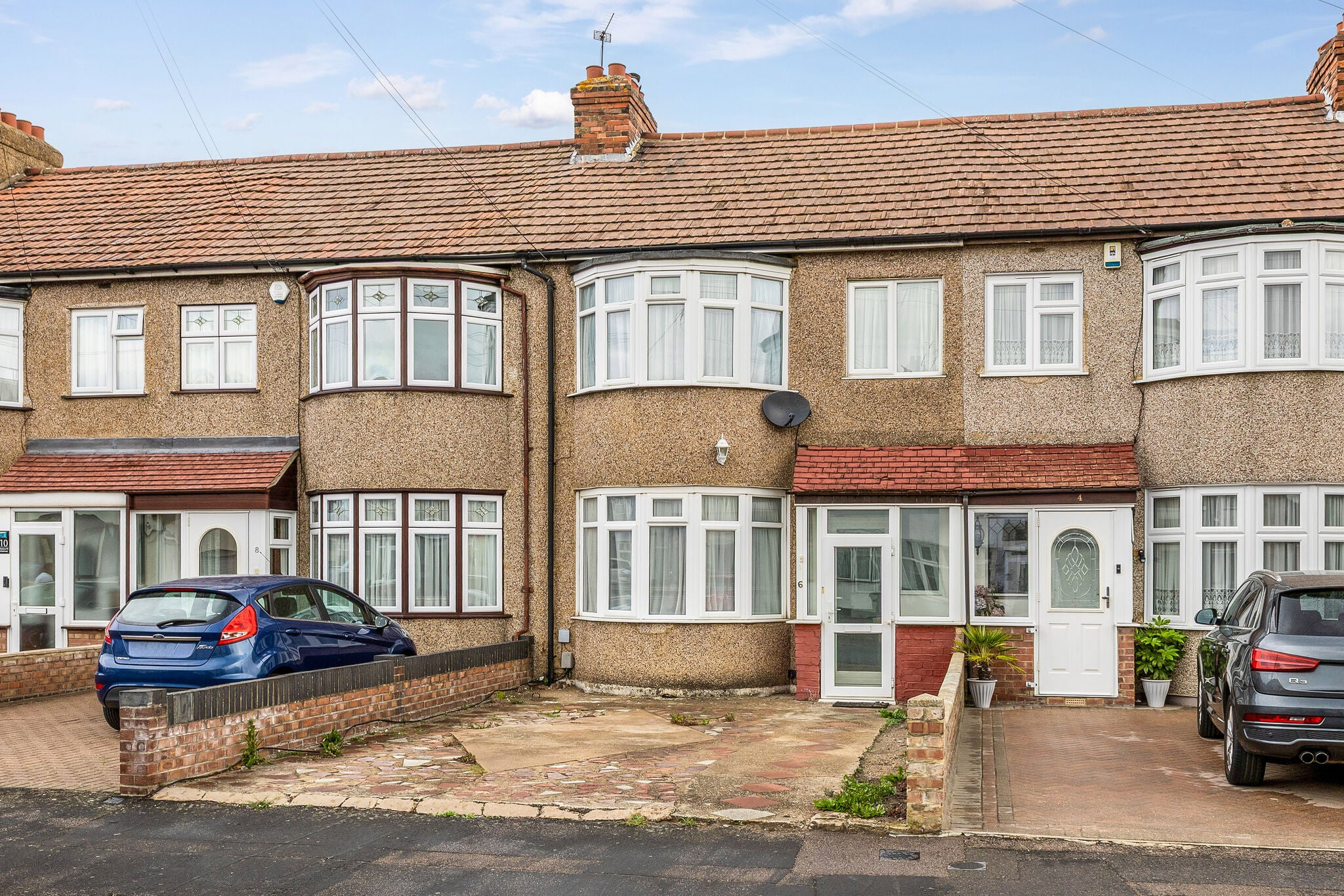 House Hedworth Avenue in Waltham Cross