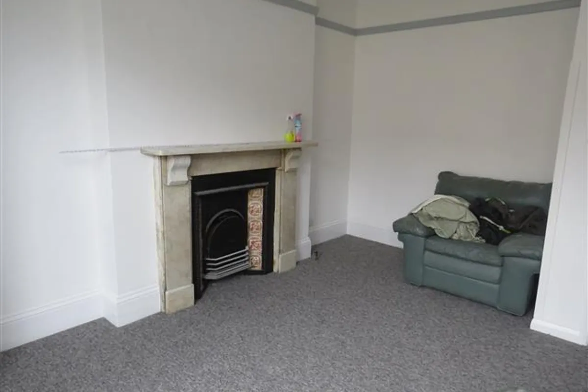 Flat London Road in Rother