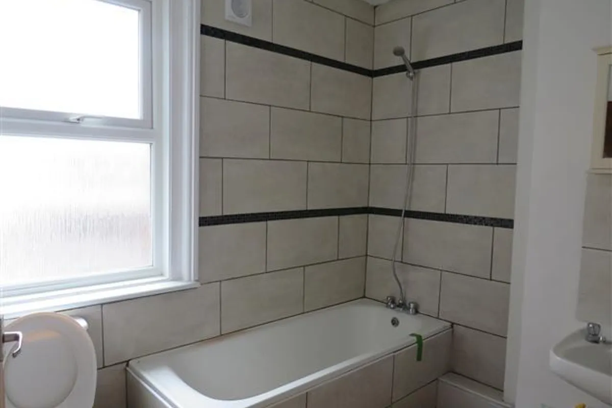 Flat London Road in Rother